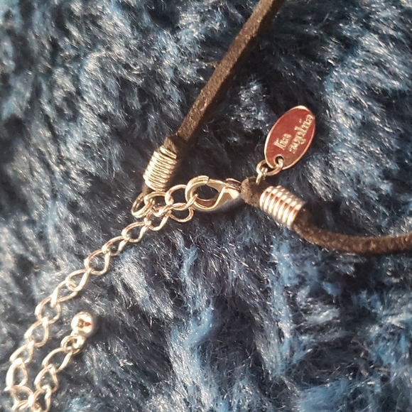 Lia Sophia adjustable cross necklace - Picture 3 of 3